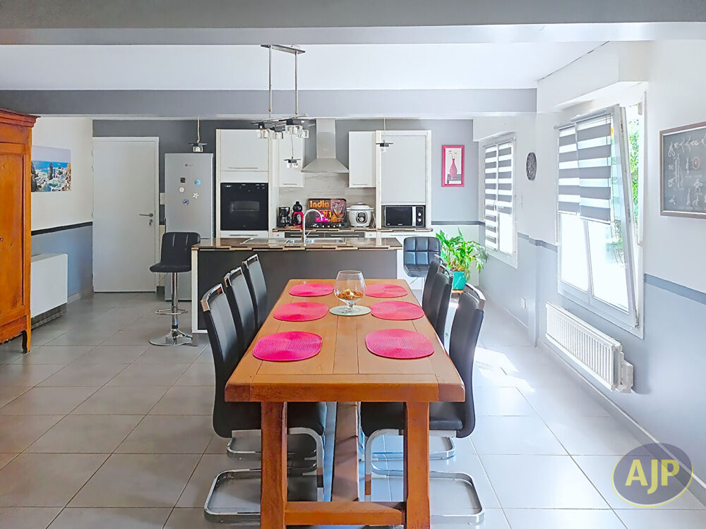 maison familiale 140m² habitables 5 Chambres