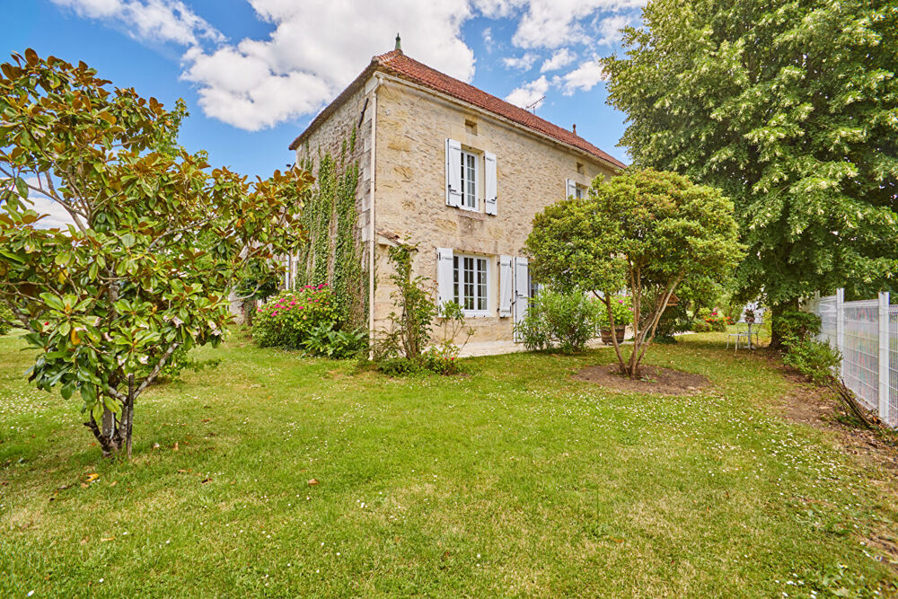 Maison de Maître Proche de Pellegrue