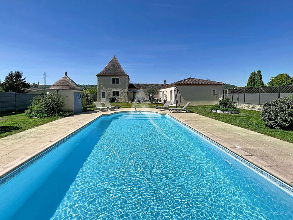 Vente Maison Spacieuse maison de plain-pied avec piscine, studio indépendant et grand jardin Prayssac