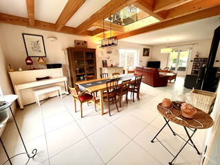  Maison à vendre 9 pièces 270 m²