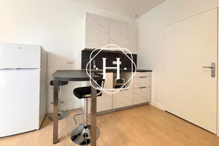  Appartement à louer 1 pièce 19 m²
