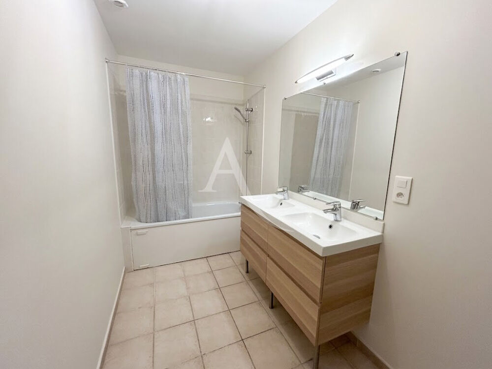 Location Appartement APPARTEMENT LUMINEUX EN CENTRE VILLE Soissons
