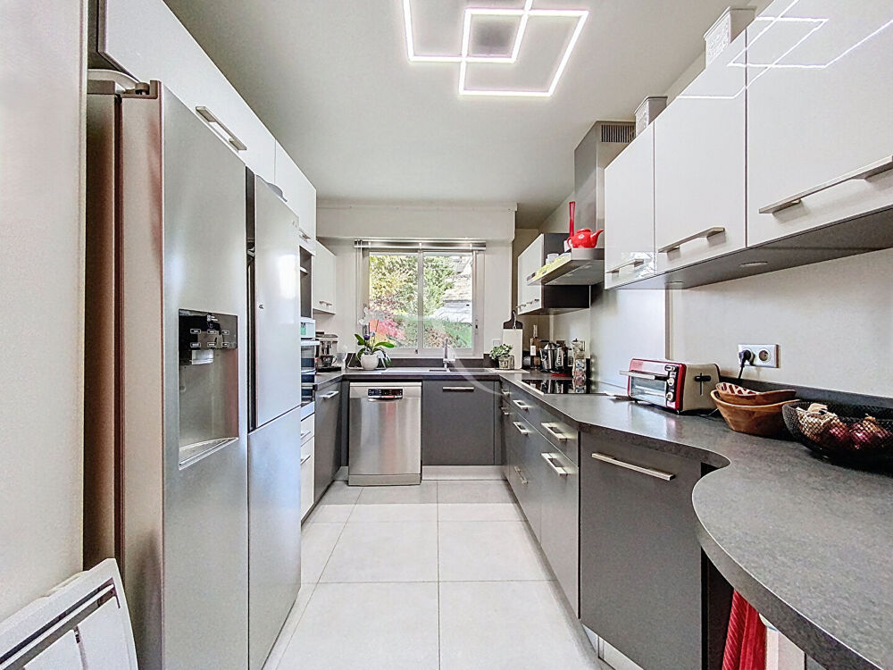 � vendre  Appartement Saint-Germain-en-Laye (78100)