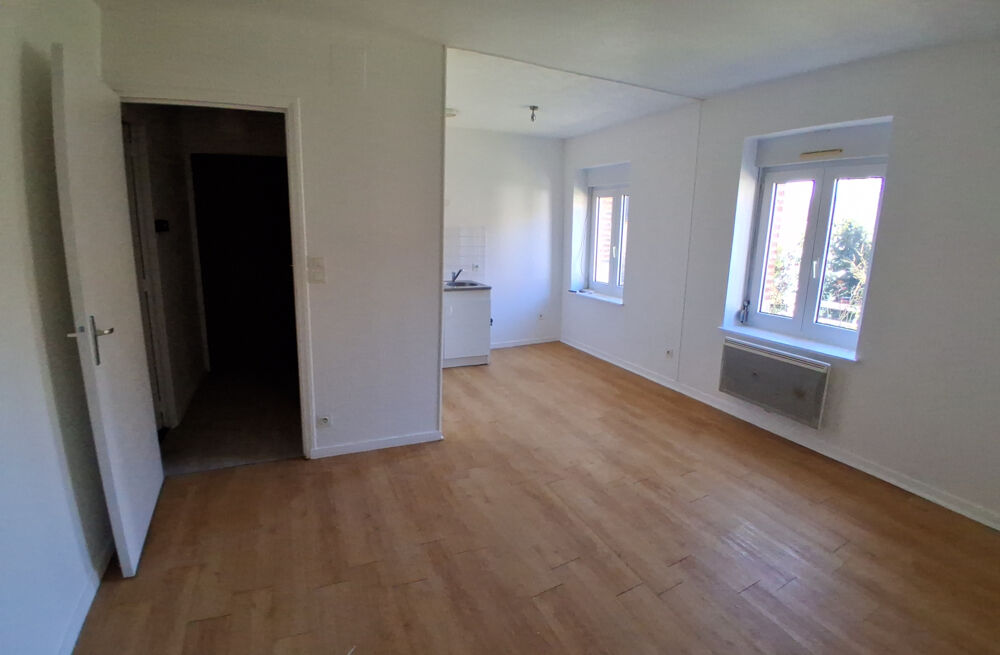 Location Appartement Appartement en RDC, au bourg de St Germain du Bois St germain du bois