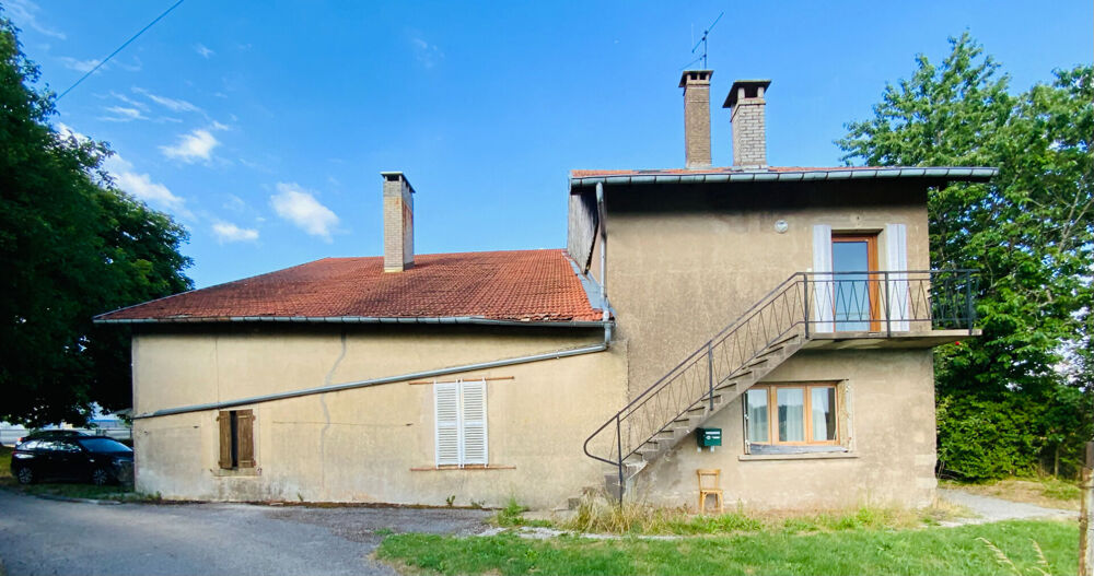 Vente Maison Ferme avec pont de grange à rénover Montrond le chateau