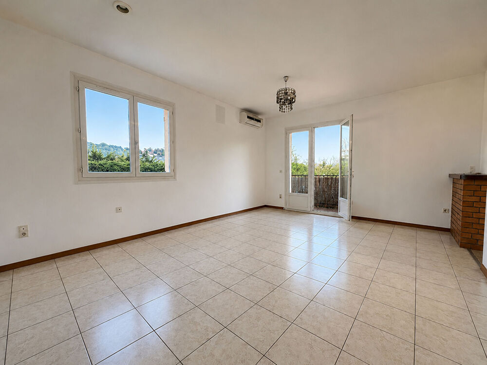 Location Appartement APPARTEMENT LES MILLES - 3 pièce(s) - 63.5 m2 Les milles