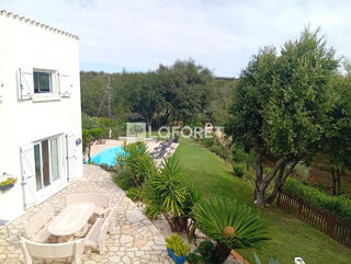  Maison � vendre 7 pi�ces 252 m�