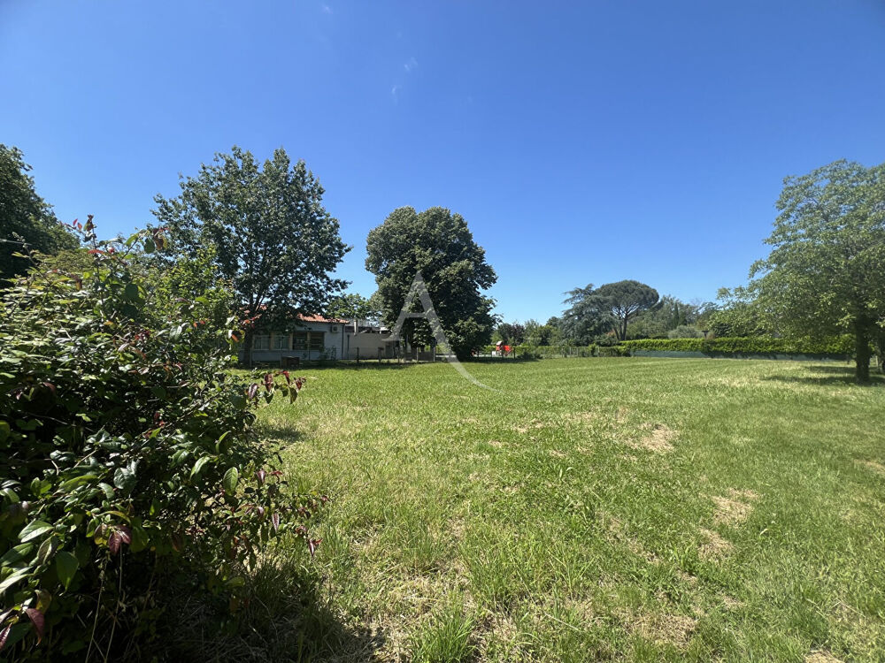 Vente Maison Corps de ferme à rénover dans cadre exceptionnel sur les berges de l'Agout à Castres Castres