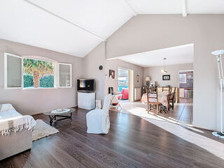  Maison � vendre 8 pi�ces 209 m�