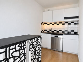  Appartement à louer 2 pièces 46 m²