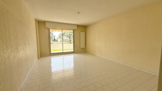  Appartement à louer 3 pièces 72 m²