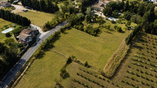 Vente Maison Montfrin , mas en pierre du XVIIIe siècle à rénover, grands volumes et vaste terrain Montfrin