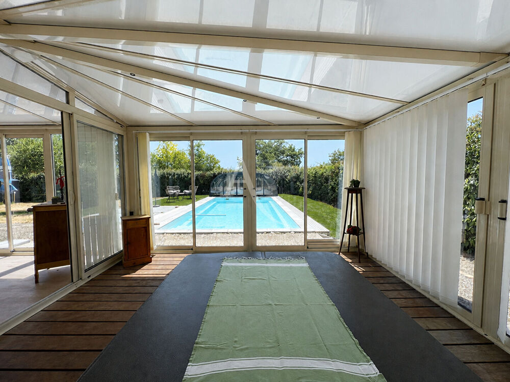 Vente Maison Maison clé en main avec piscine, véranda spa et dépendances Talmont saint hilaire