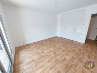  Appartement à louer 2 pièces 47 m²