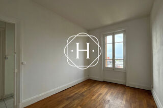  Appartement à louer 2 pièces 45 m²