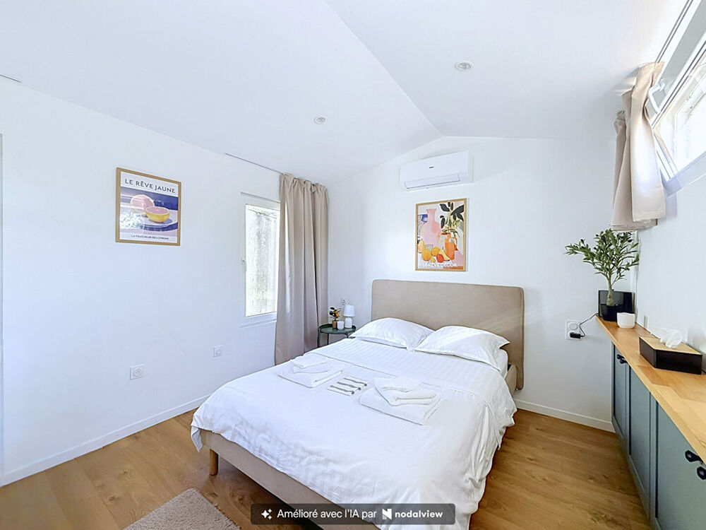 Vente Appartement AVIGNON INTRA-MUROS ? SECTEUR JOSEPH VERNET ? STUDIO RÉNOVÉ AVEC AMÉNAGEMENT SUR MESURE Avignon