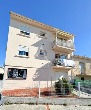  Immeuble à vendre 11 pièces 183 m²