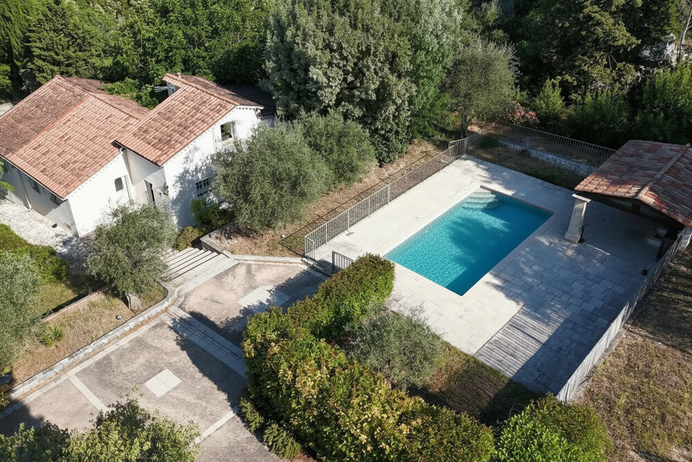 Vente Maison Villa 5 pièces avec piscine Mouans sartoux