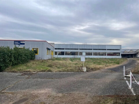 LE COTEAU - B&acirc;timent de 490 m&sup2; 415000 42120 Le coteau