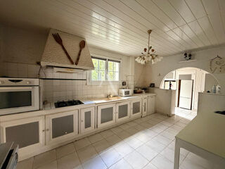  Maison � vendre 8 pi�ces 237 m�