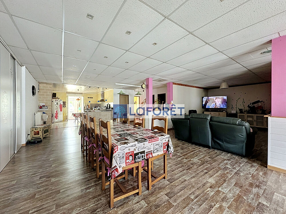 Vente Maison Maison de caractère avec appartement et dépendances Froncles