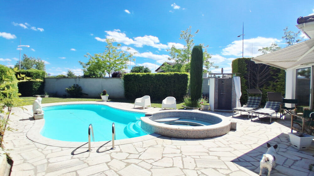 Maison 6 pièces 182 m² · à Saint Just Saint Rambert · 182 m² · 467 000 €
