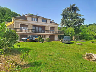  Maison à vendre 9 pièces 245 m²