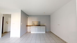  Appartement à louer 2 pièces 52 m²