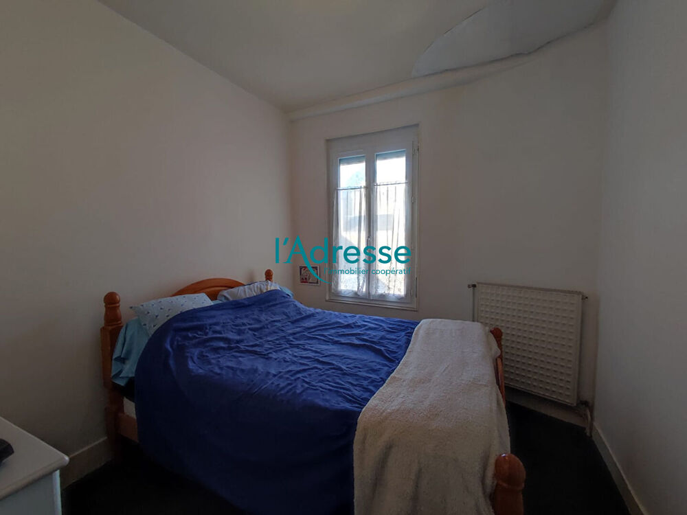 Ensemble immobilier de 189m² à MONTREVAULT