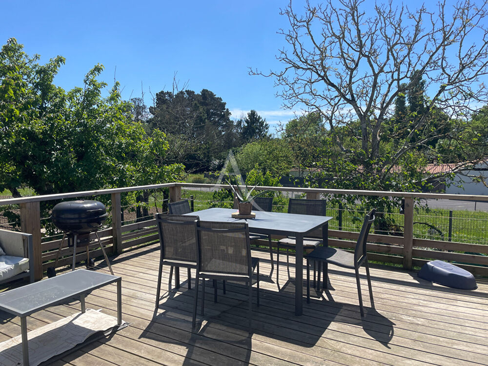 Vente Maison Maison Les Achards 6 pièce(s) - 130 m² Les achards