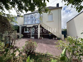 Vente Maison A vendre à Vannes secteur Madeleine Maison 100m² 4 chambres garage de 30 m² potentiel de rénovation Vannes