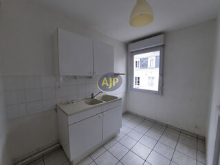  Appartement à louer 2 pièces 42 m²