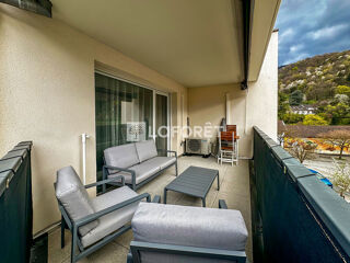 Appartement à louer 3 pièces 67 m²