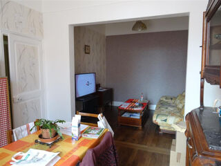  Immeuble à vendre 9 pièces 200 m²