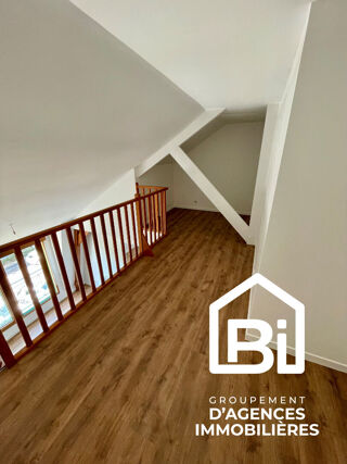  Appartement à louer 2 pièces 45 m²