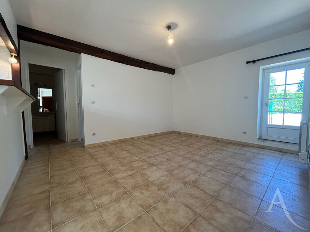 Location Appartement Les Aix d'Angillon - Appartement T2 avec terrasse Les aix d angillon