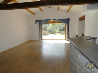  Maison à louer 5 pièces 155 m²