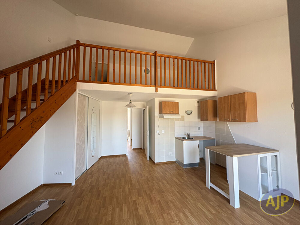 Location Appartement Appartement T3 rénové avec Mezzanine Le verdon sur mer