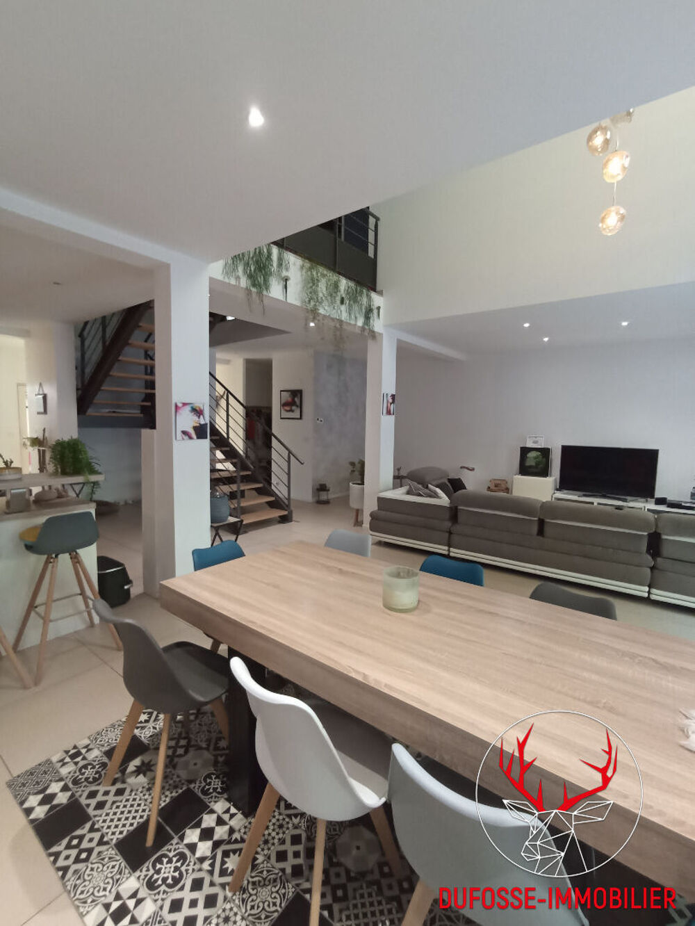 Maison " style loft " 265 m² St paul en jarez 42740