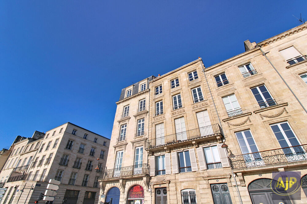 Vente Appartement Appartement  vue sur quais Bordeaux 92 m2 Bordeaux