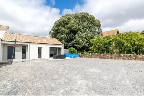   Contemporaine de plain-pied de 2023 situ�e � ROUANS - 128 m2 Maison - 7 pi�ce(s) - 128 m�