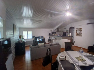 Appartement à louer 2 pièces 66 m²
