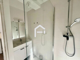  Appartement à louer 4 pièces 71 m²