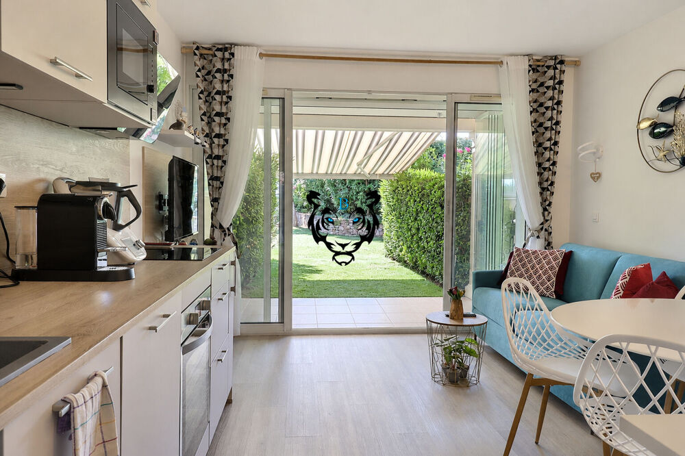 Vente Appartement Appartement Les Issambres  - Loggia 8 m² - Jardin - 5 min en voiture de la mer Les issambres