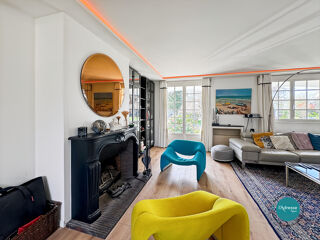  Maison  vendre 8 pices 245 m