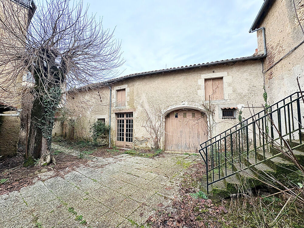 Maison Montmorillon 15 pièce(s) 464 m2