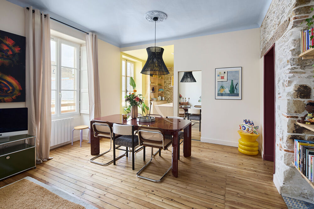 Vente Appartement NANTES, COEUR DE VILLE, Rue Saint-Léonard / Hôtel de Ville / Decré Magnifique T3 calme et lumineux fraîchement rénové Nantes