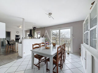  Maison � vendre 5 pi�ces 156 m�