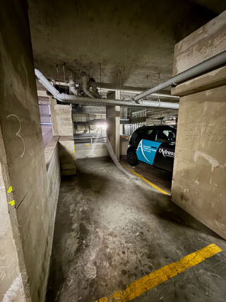  Parking / Garage � vendre 