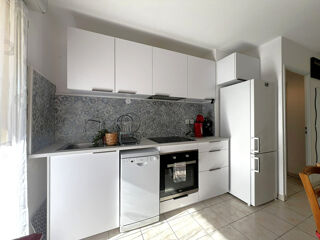  Appartement à louer 2 pièces 47 m²